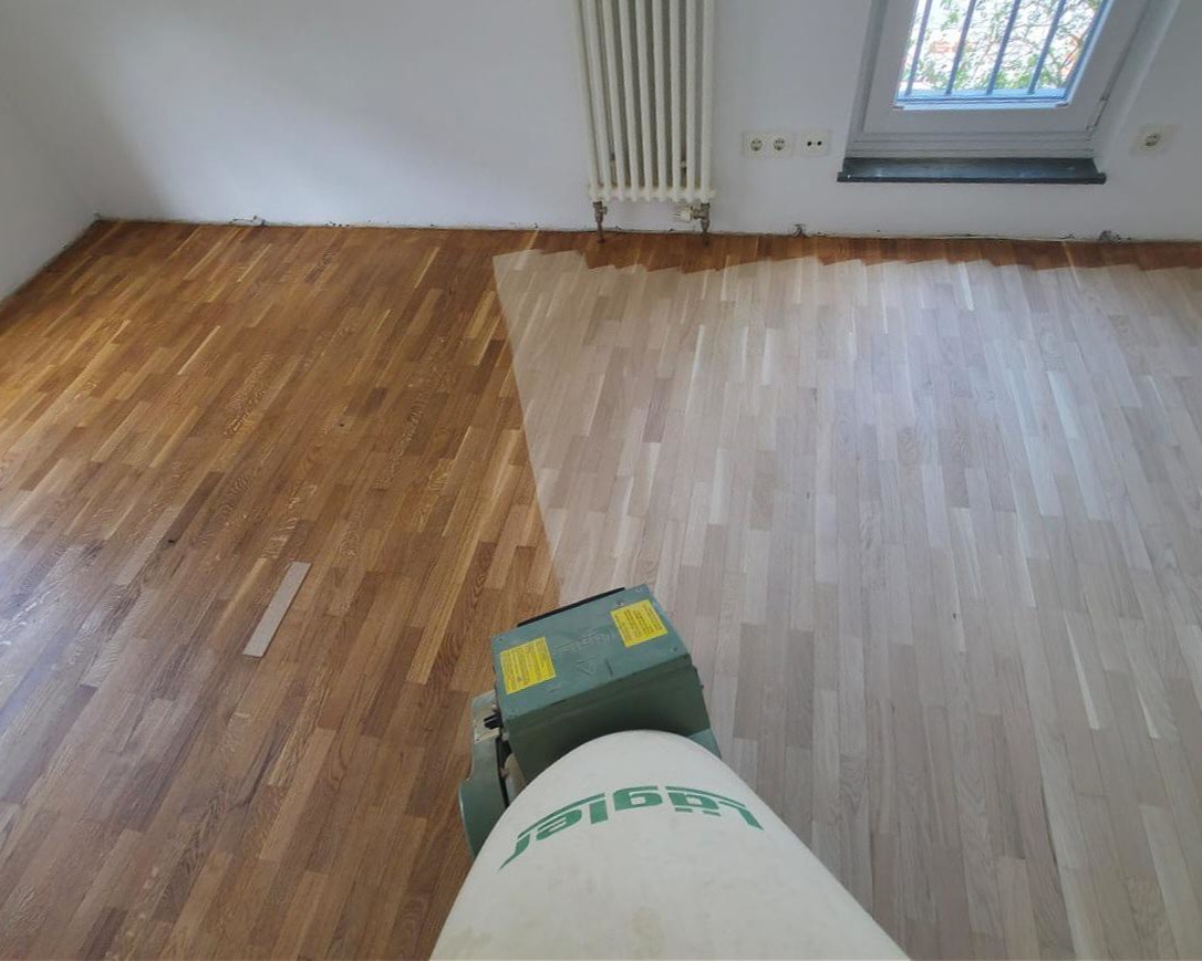 Renowacja podłóg drewnianych