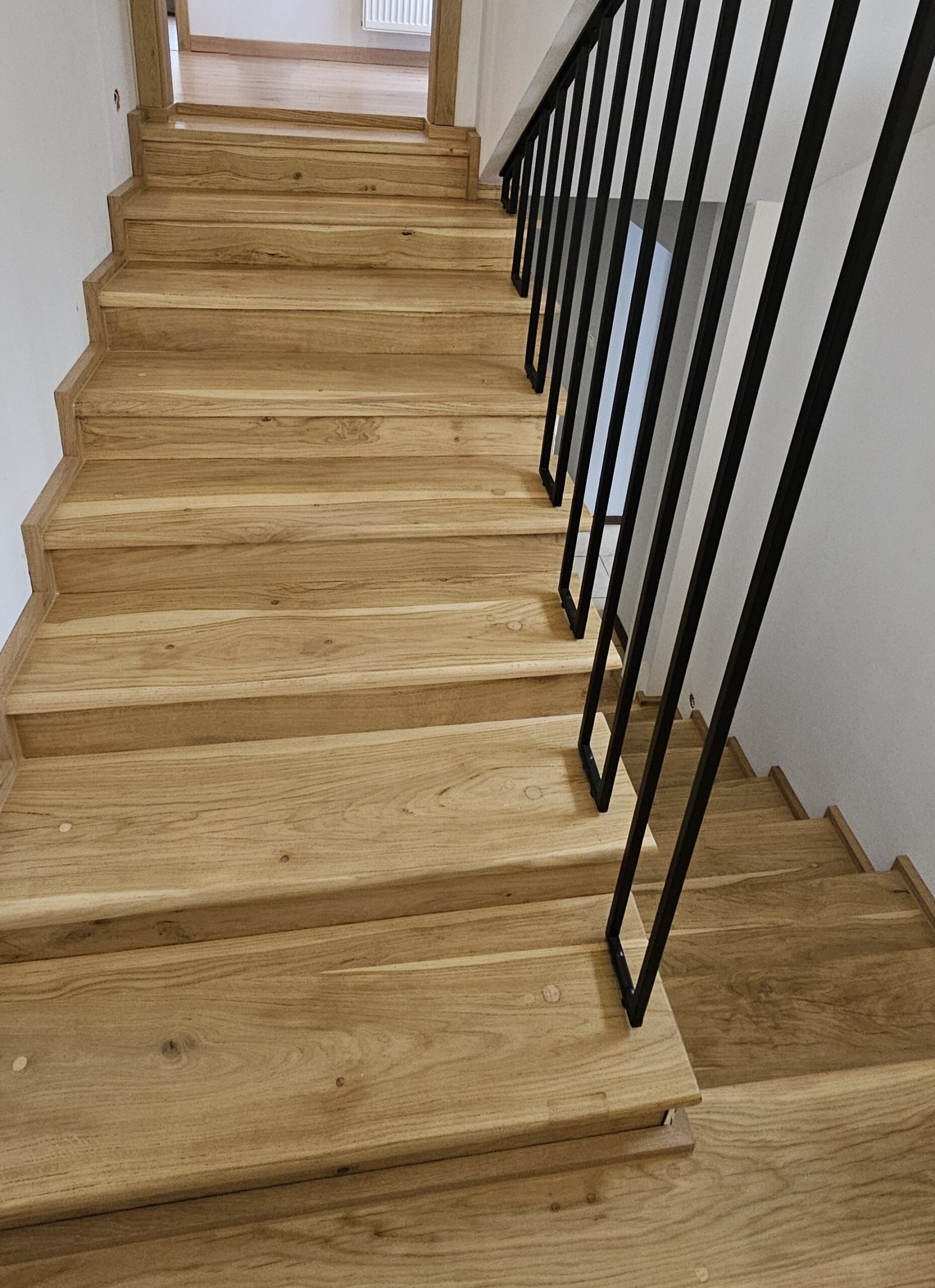 Renowacja schodów drewnianych