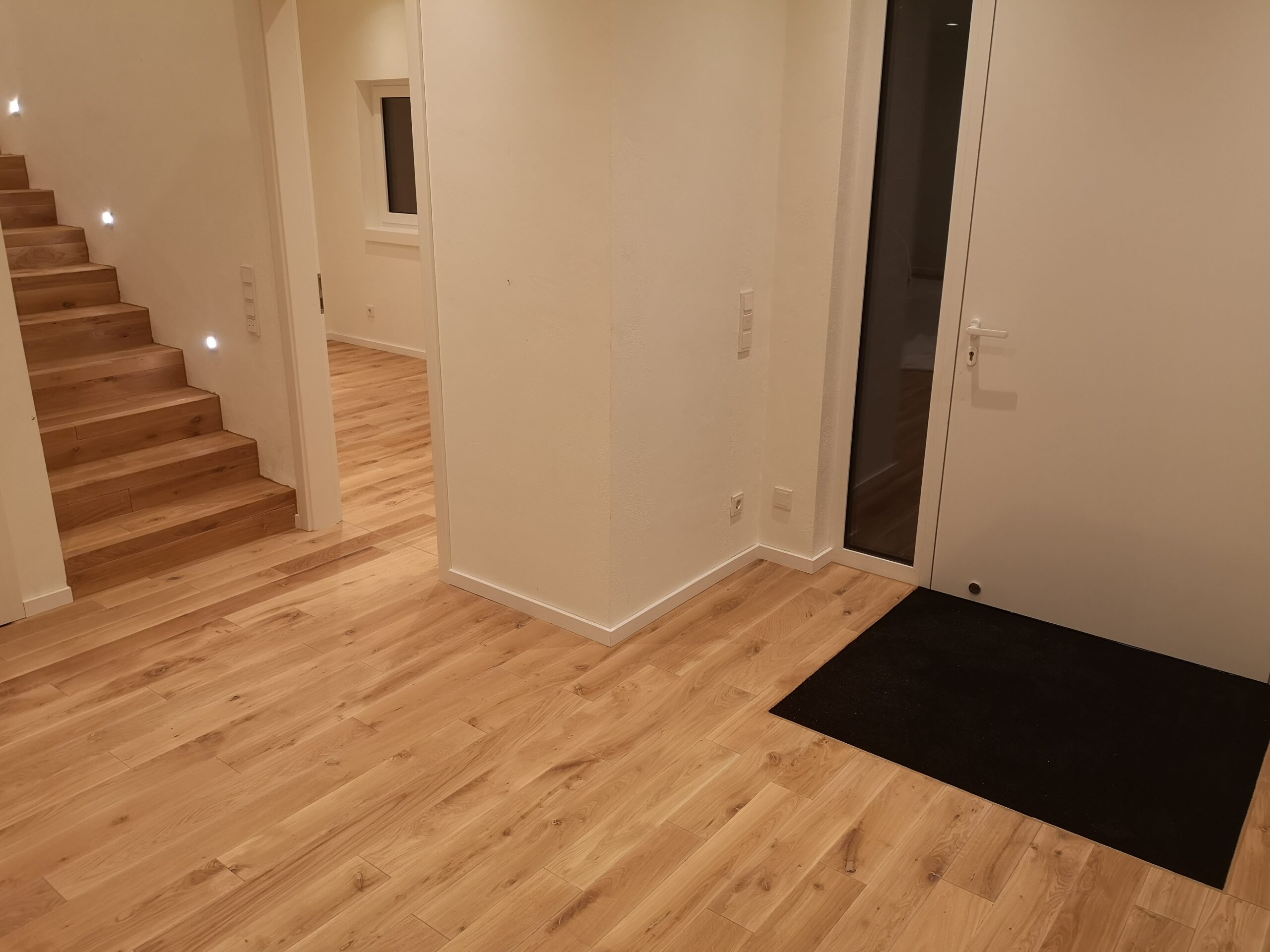 Układanie podłóg drewnianych