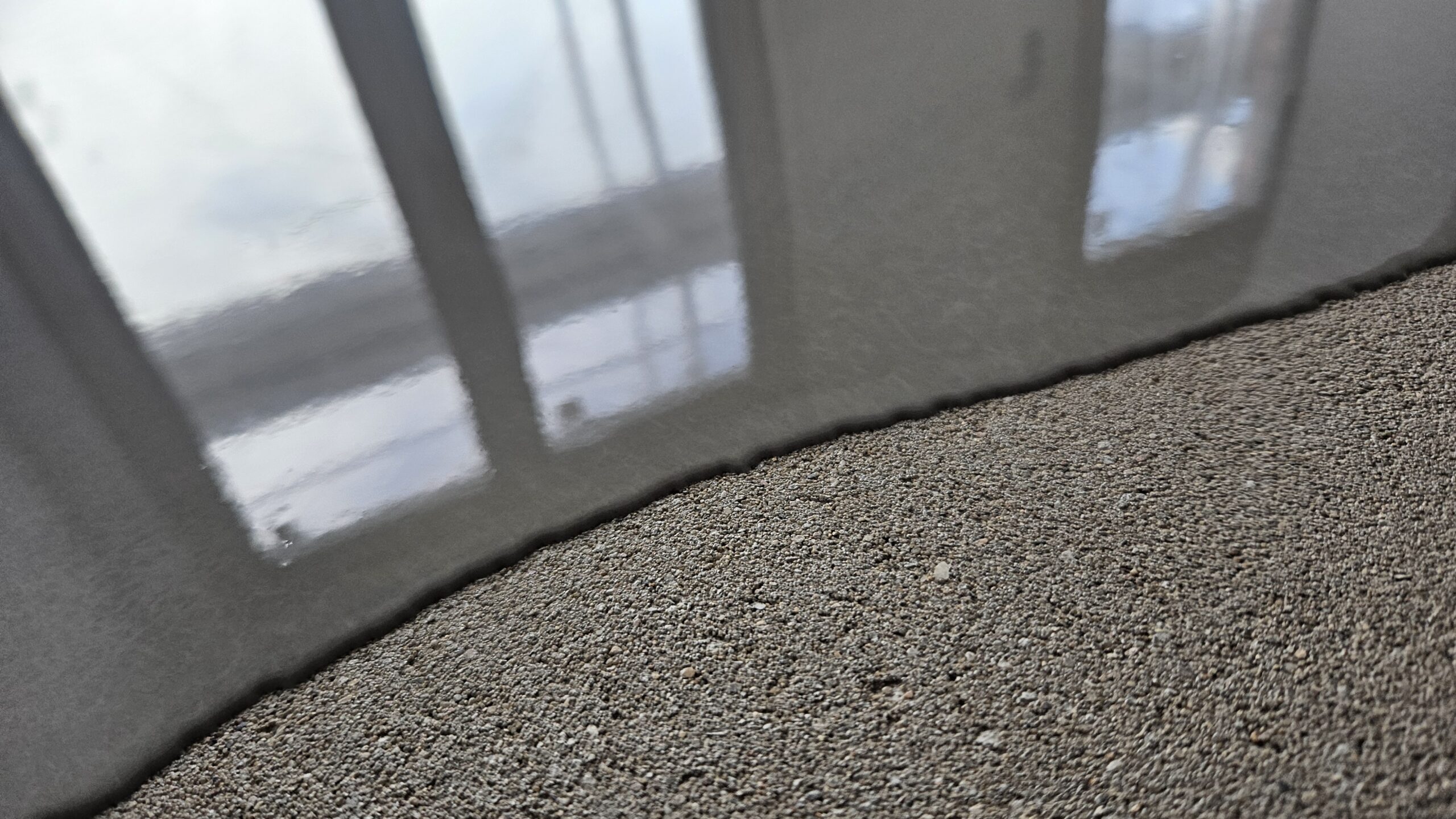 Naprawa podłoży i wylewki samopoziomujące